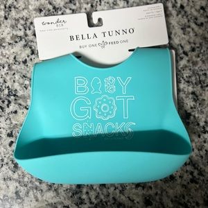 Bella Tunno bib